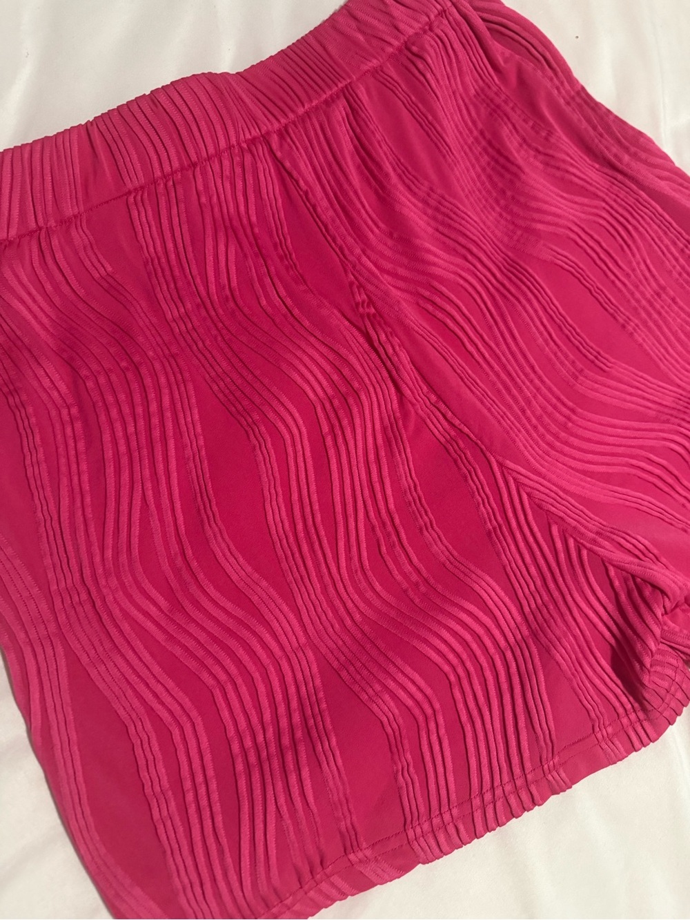 ❤️ SHEIN | Hot Pink Texture Shorts - Picture 4 of 5
